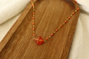 Collier Ember