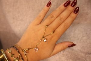 Chaîne de main Thaïs