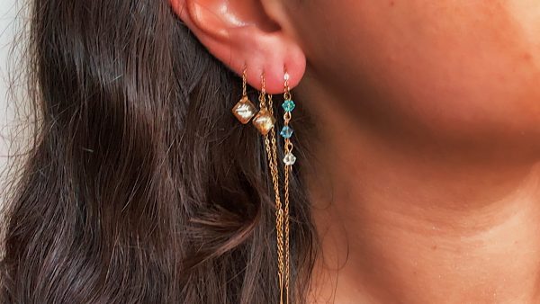 CE25AB9B-836B-41EC-8E98-FEA99E397643 Boucles d’oreilles Naëlys Blue